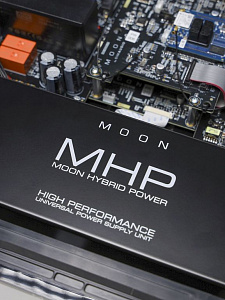 Устройство "все-в-одном"Moon by Simaudio 371 Цвет: Чёрный [Black]